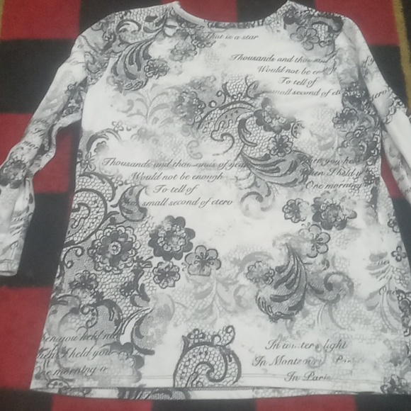 COPY - Alia eiffel tower patterned shirt - Picture 7 of 9